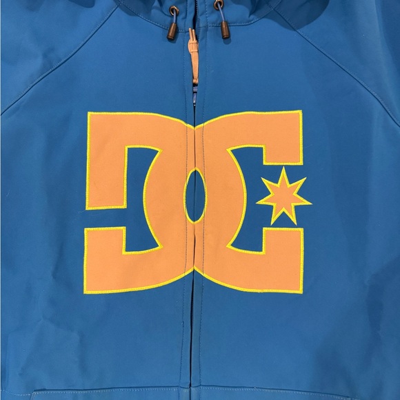 DC Blue Softshell Ski/Snowboard Jacket - Picture 2 of 16